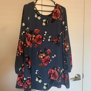 Floral long sleeve dress size L